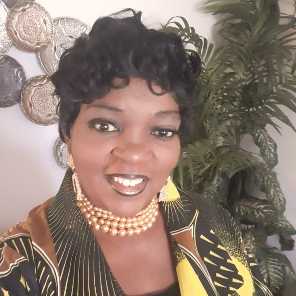 Meet your Posher, Teresa